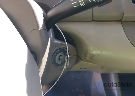 2003 Toyota Camry Le из США, поврежденный, VIN 4T1BE32KX3U740903